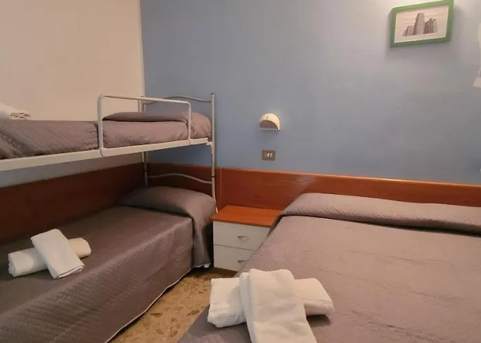 Habitación Triple Económica